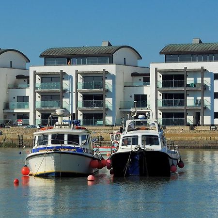 Апартаменты Harbour View Вест-Бэй Экстерьер фото