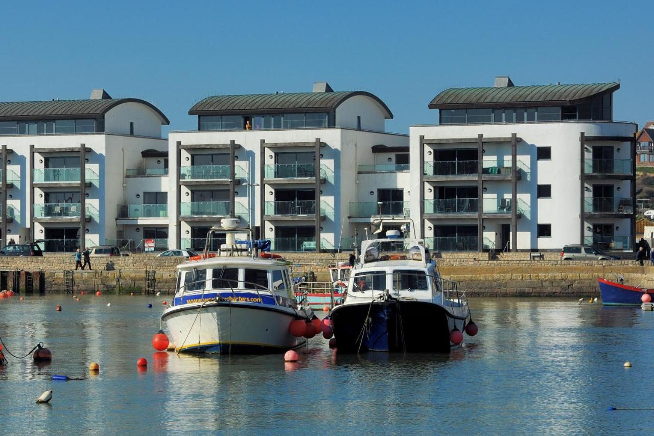 Апартаменты Harbour View Вест-Бэй Экстерьер фото